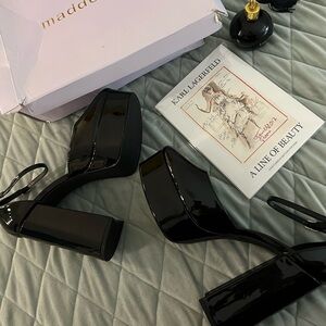 Madden girl black shoes